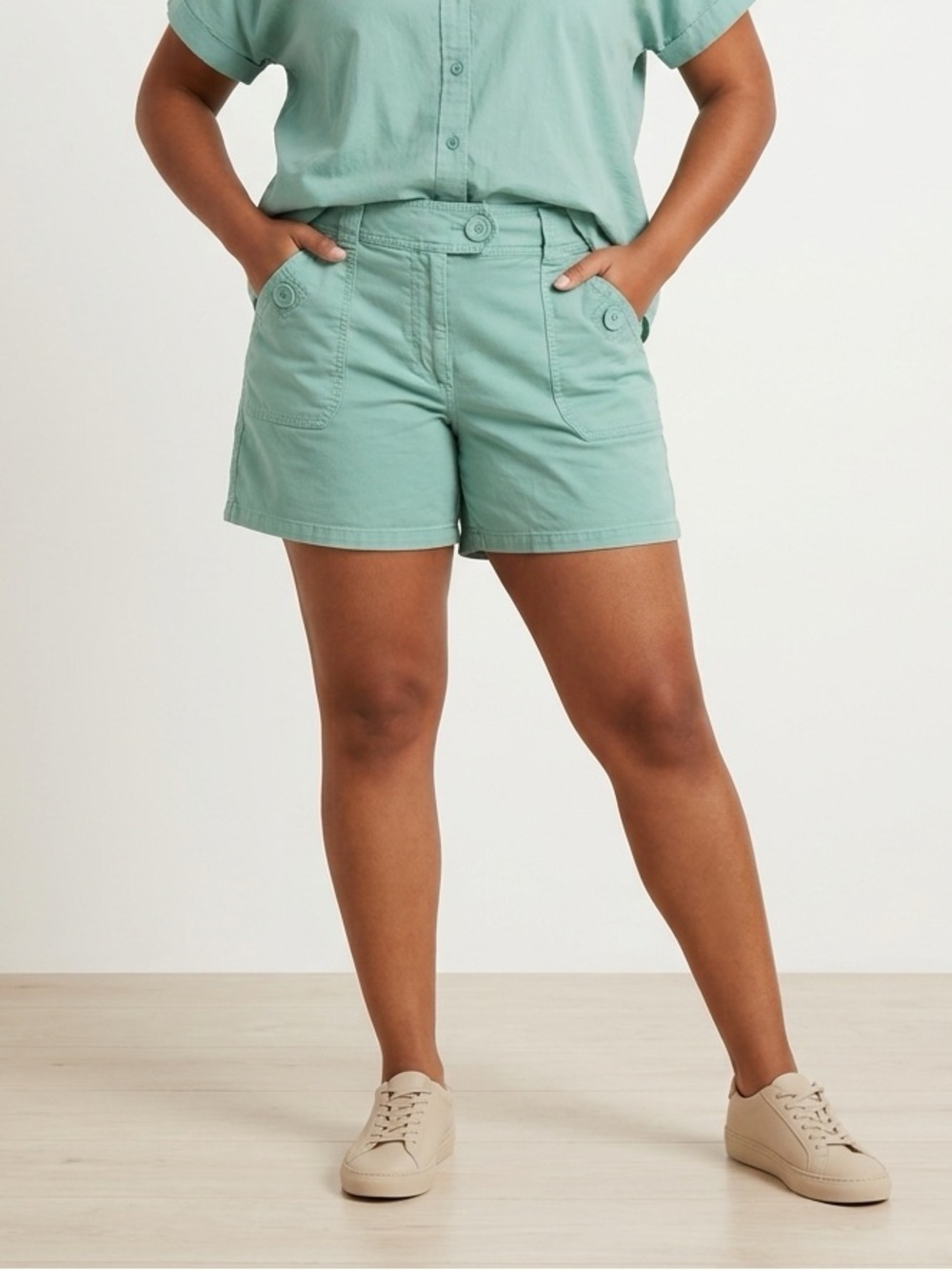 100% Cotton Light Green Women's Cargo Shorts | Size 10
